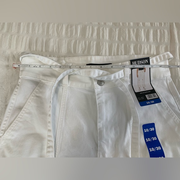 Hudson Los Angeles Cream Wide-Leg Belted Jeans - Picture 9 of 16